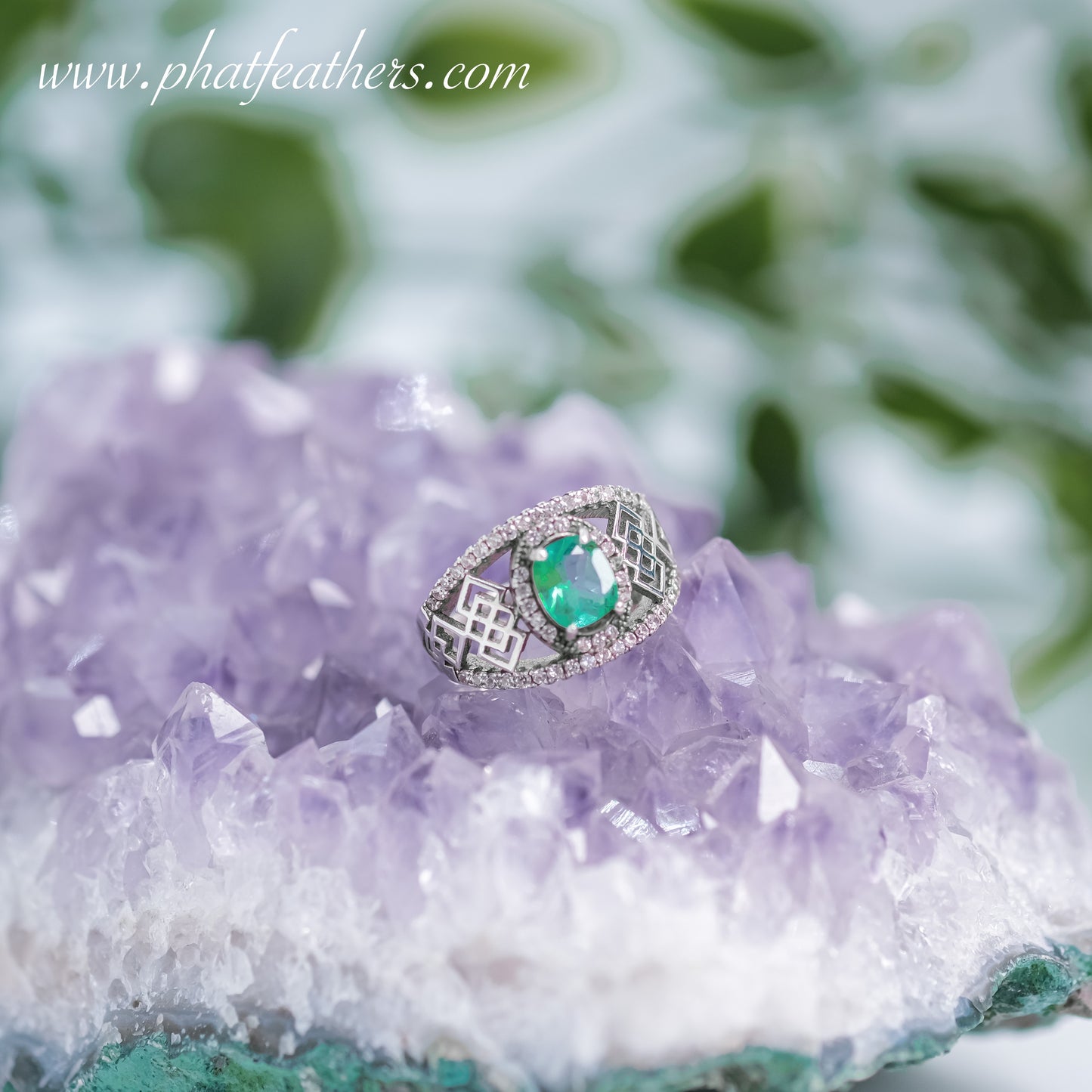 Emerald & Zircon Ring 1ct Size J