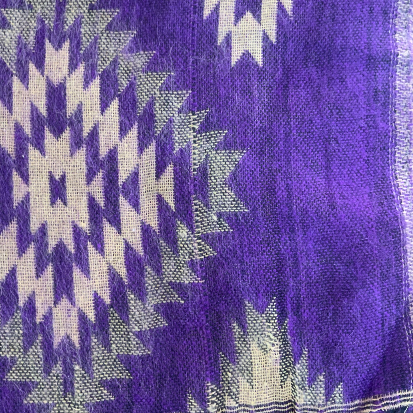 Purple Diamond Print Blanket Scarf