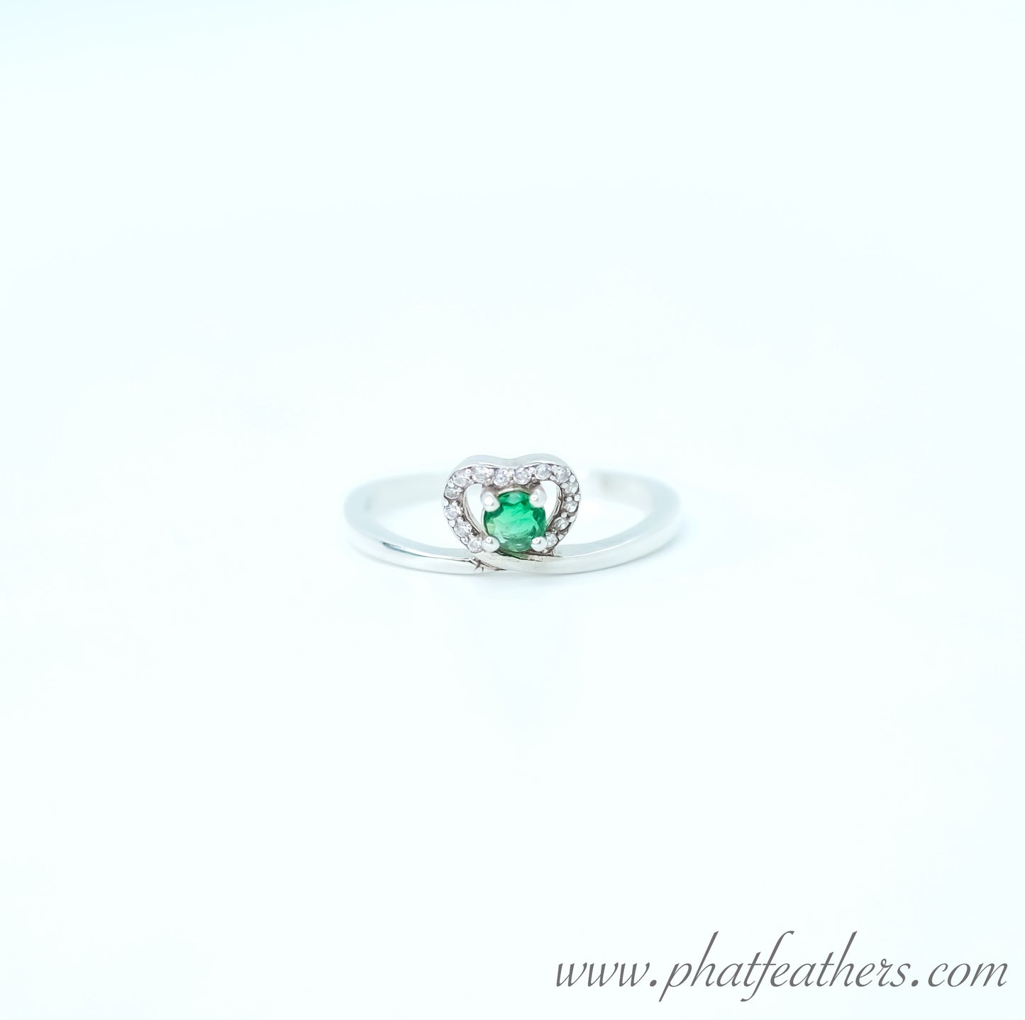 Heart Emerald & Zircons Ring Size O
