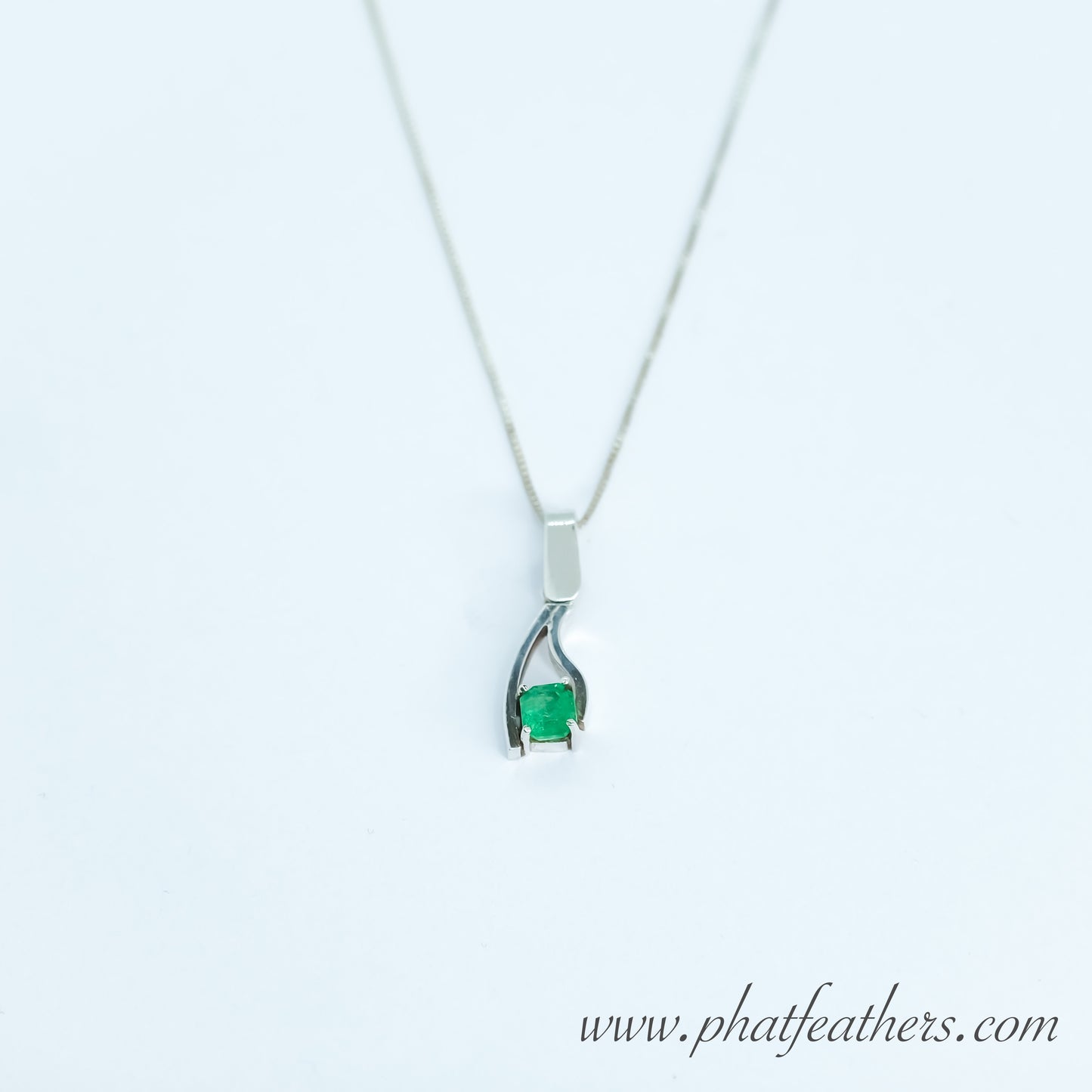 Pear-Shape Emerald Earrings and Necklace Set