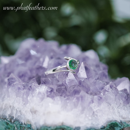 Chivor Emerald Ring Size M