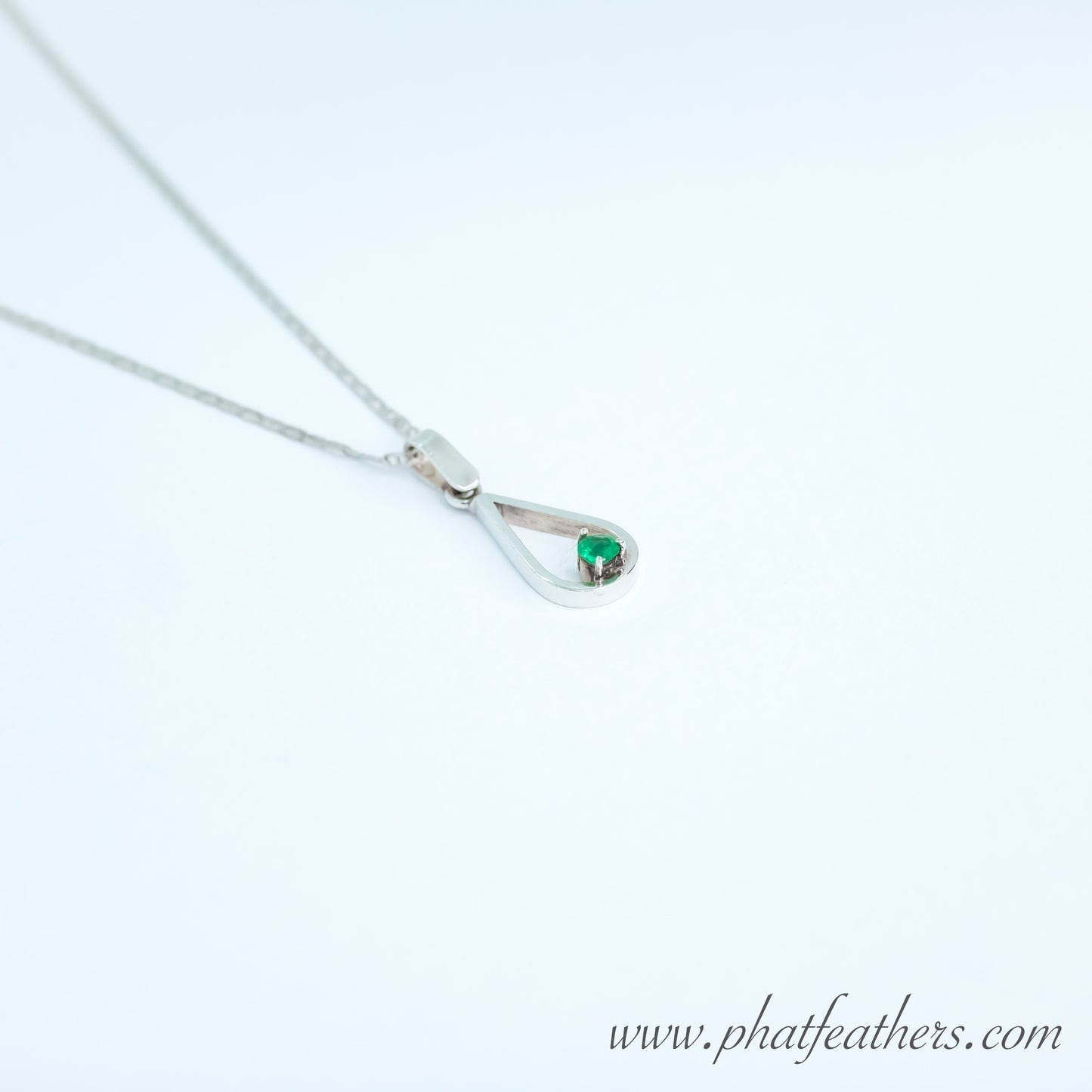 Oval Emerald Earrings and Necklace Set